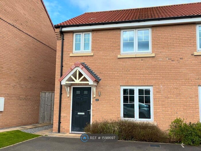 3 Bedroom Semi-Detached House To Rent In Picton Close, Yarm, TS15