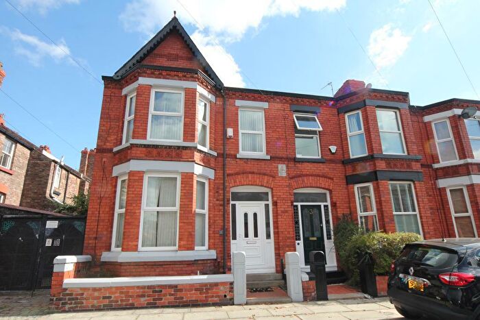 3 Bedroom End Of Terrace House To Rent In Cassville Road, Mossley Hill, Liverpool, Merseyside, L18
