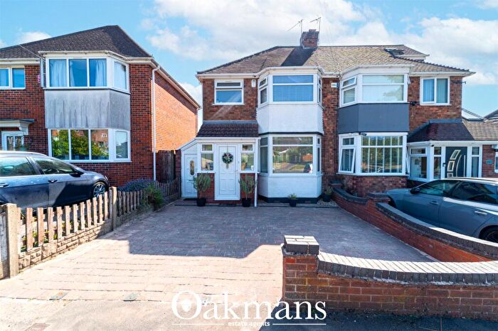 3 Bedroom Semi Detached House For Sale In Ridgacre Lane, Birmingham, B32