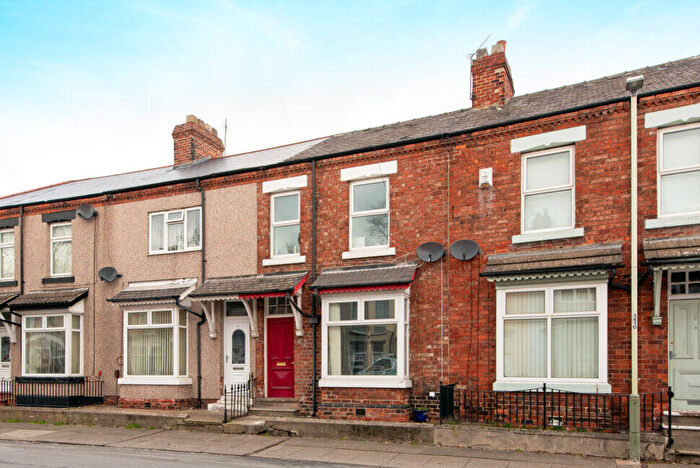 4 Bedroom Terraced House For Sale In Surtees Street, Darlington, DL3