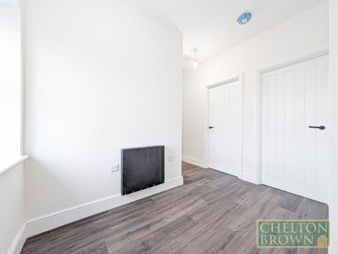 2 Bedroom Flat To Rent In Billing Road, Northampton, NN1