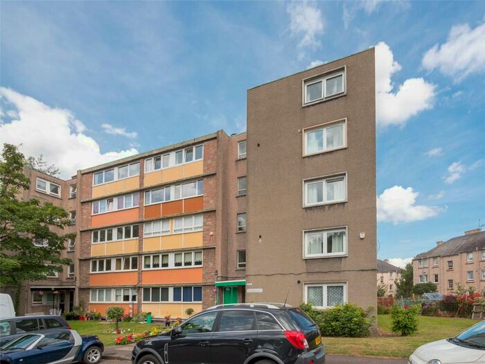 1 Bedroom Flat To Rent In Redbraes Grove, Edinburgh, EH7