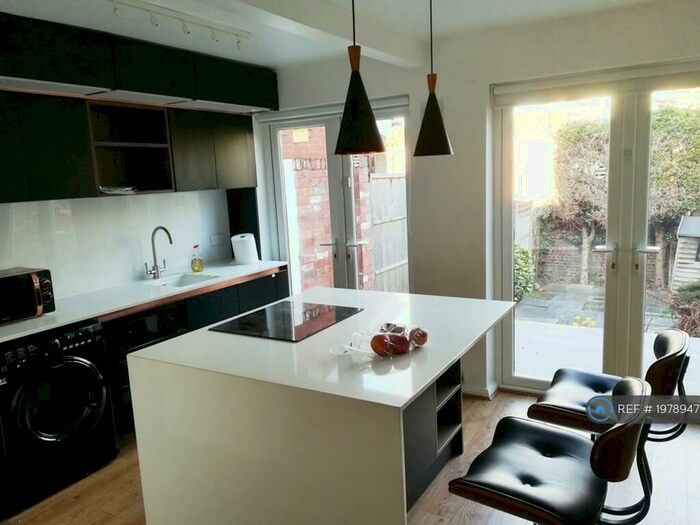 3 Bedroom Terraced House To Rent In Strathmore Avenue, Coventry, CV1