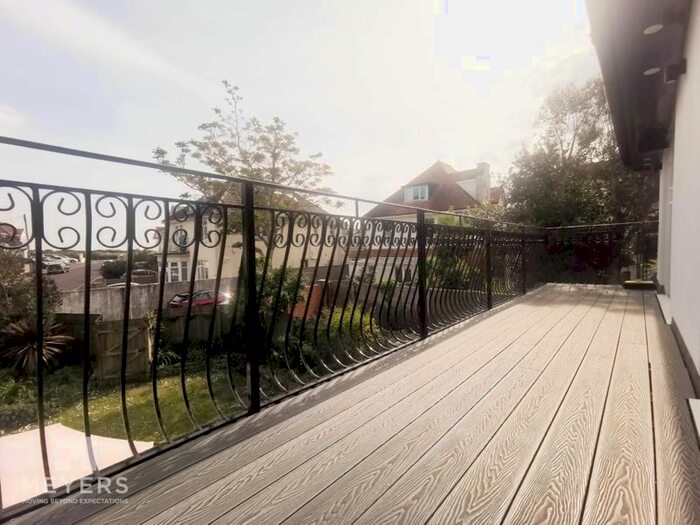 1 Bedroom Flat To Rent In Stourcliffe Avenue, Southbourne, BH6