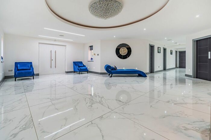 5 Bedroom Detached House For Sale In Ballam Road, Lytham St Annes, FY8