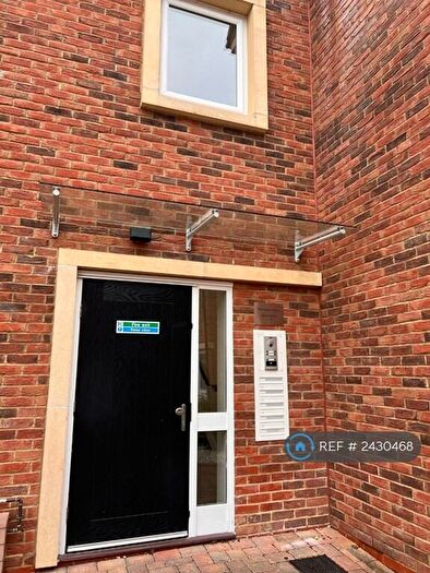 2 Bedroom Flat To Rent In Montague House, Orpington, BR6