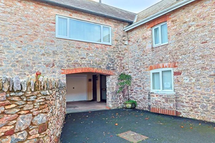 2 Bedroom Mews For Sale In Galmpton Farm Close, Galmpton, Brixham, TQ5