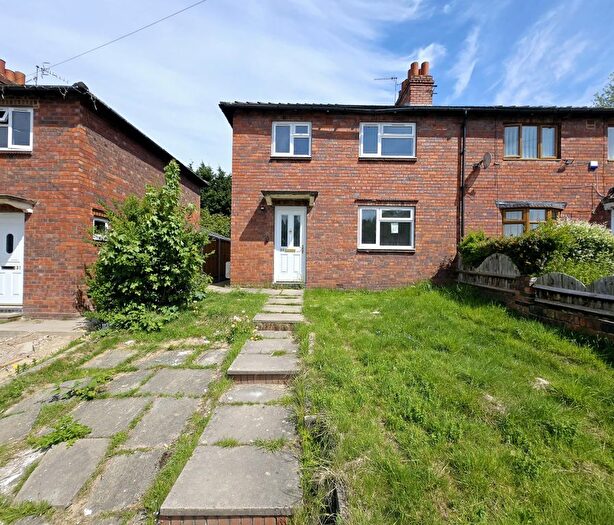 3 Bedroom Semi-Detached House To Rent In Brook Crescent, Stourbridge, West Midlands, DY9