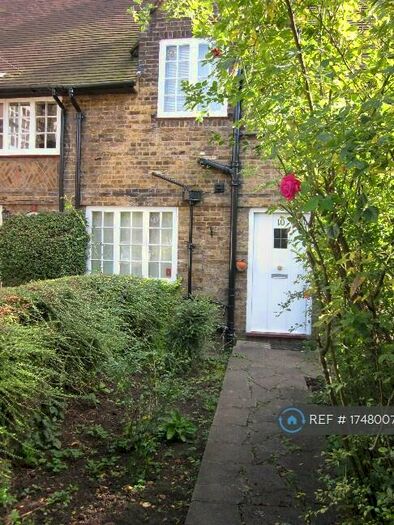 2 Bedroom Terraced House To Rent In Denman Drive, London, NW11