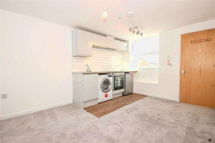 1 Bedroom Property To Rent In Hanham Road, Kingswood, Bristol BS15