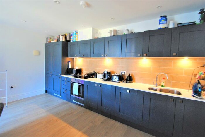 2 Bedroom Flat To Rent In Exton Gardens, Knyveton Road, BH1