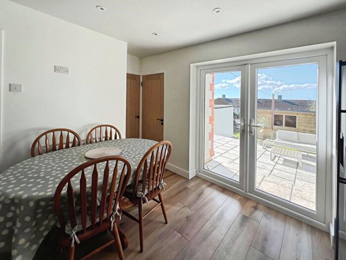 3 Bedroom Semi-detached House For Sale In Wanstead Grove, Plymouth, PL5