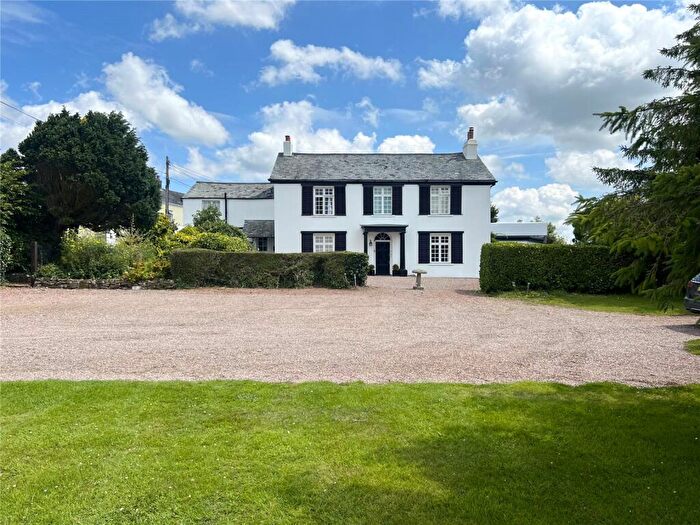 6 Bedroom Detached House For Sale In Eastleigh, Bideford, Devon, EX39