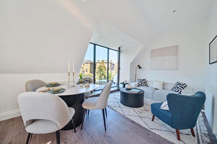 2 Bedroom Flat To Rent In Church Rise, London, SE23