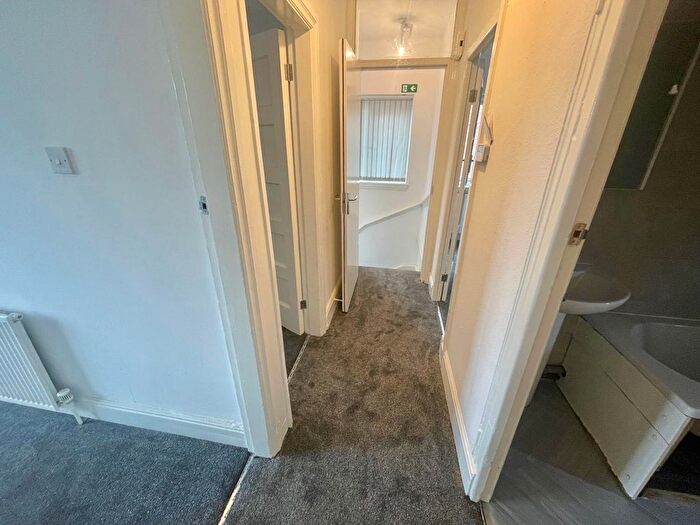 2 Bedroom Flat To Rent In Brookvale Road, Erdington, Birmingham, B23
