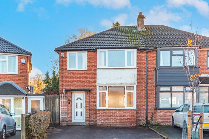 3 Bedroom Semi Detached House For Sale In Wolverton Road, Rednal, Birmingham, West Midlands, B45