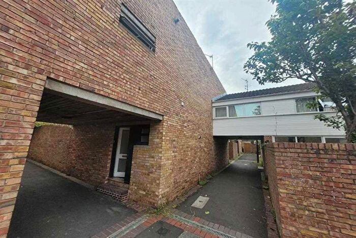 4 Bedroom End Of Terrace House To Rent In High Kingsdown, BS2