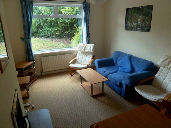 3 Bedroom House To Rent In Quinton Road, B17