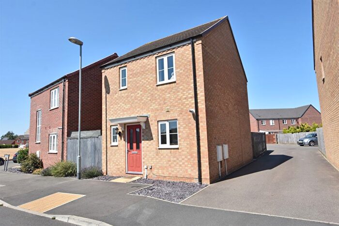2 Bedroom Terraced House For Sale In Saltern Drive, PE11