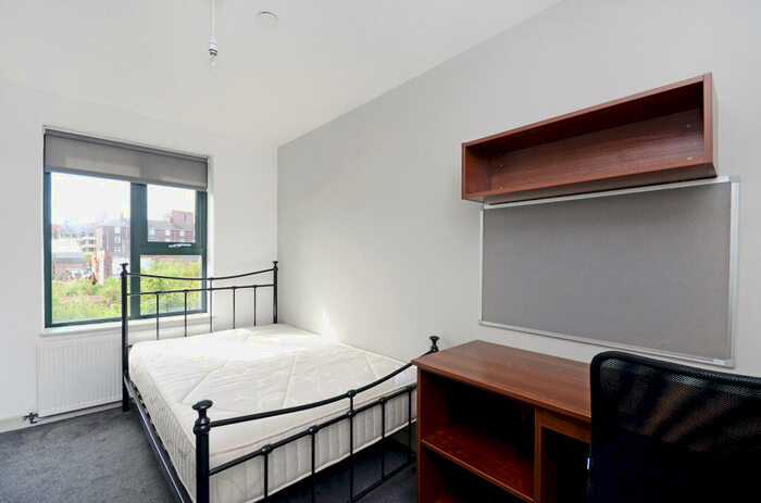 Flat To Rent In Dun Fields, Sheffield, S3