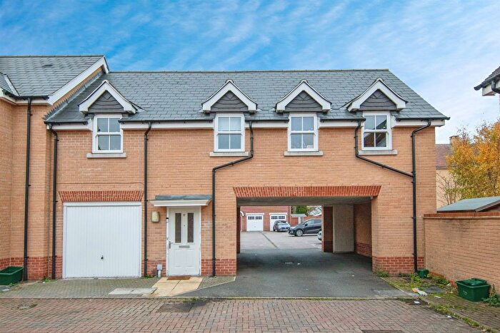 2 Bedroom Property For Sale In Parade Square, Colchester, CO2