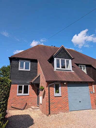 4 Bedroom Semi-Detached House For Sale In Baydon Road, Shefford Woodlands, Hungerford, RG17