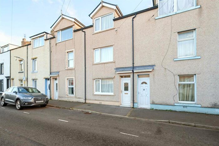 3 Bedroom Terraced House For Sale In Senhouse Street, Workington, CA14