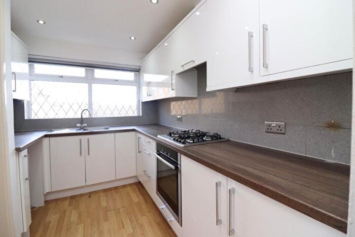 3 Bedroom Town House To Rent In Parklands Way, Blackburn, BB2