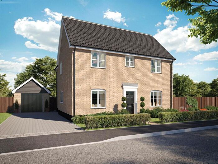 4 Bedroom Detached House For Sale In London Road, Beccles, Suffolk, NR34