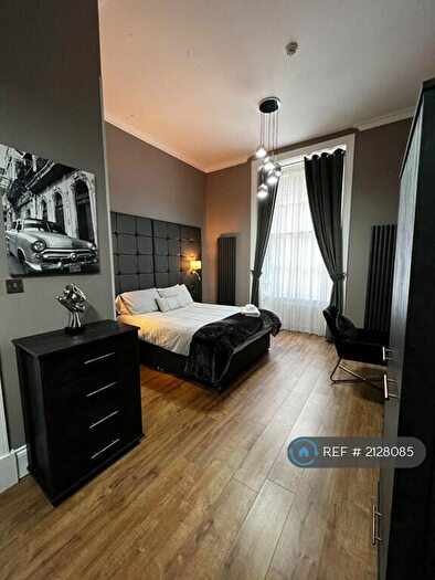 Studio To Rent In St. Vincent Street, Glasgow, G2