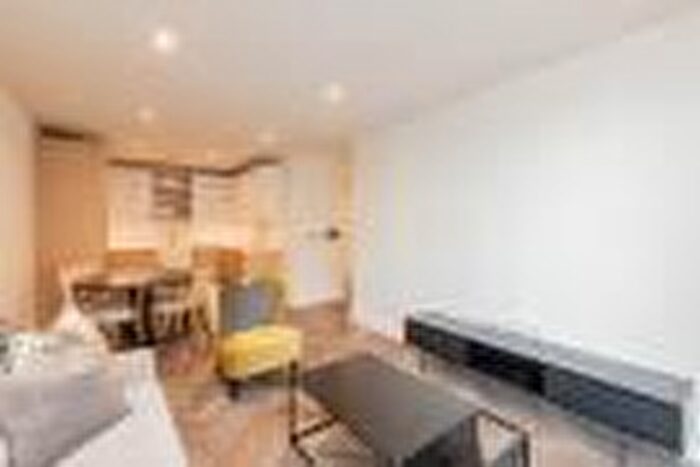 2 Bedroom Flat To Rent In Bower House, Silkstream, NW9