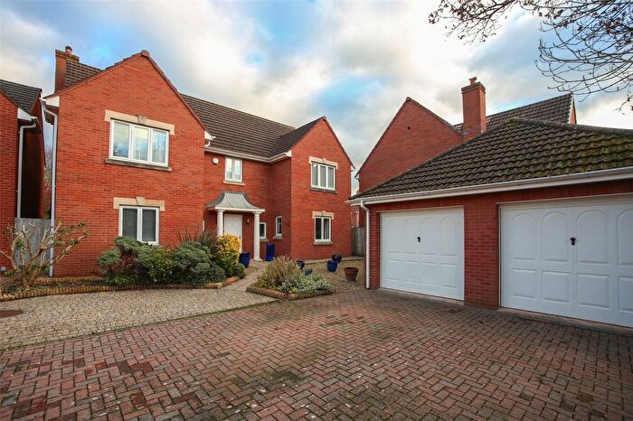 5 Bedroom Detached House To Rent In Coburn Gardens, Cheltenham, Gloucestershire, GL51