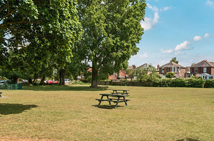 2 Bedroom Semi-Detached House For Sale In Manor Farm Road, Bitterne Park, Southampton, Hampshire, SO18