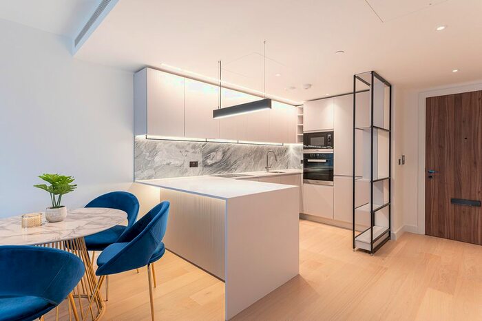 2 Bedroom Flat To Rent In White City Living, Belvedere Row Apartments, Fountain Park Way, White City, W12