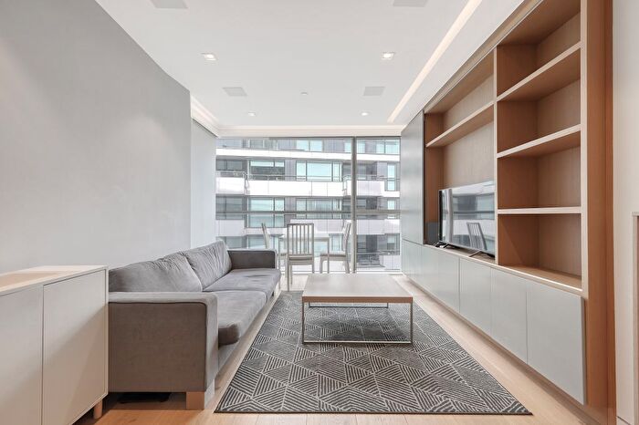 1 Bedroom Flat To Rent In Tudor House, Duchess Walk, London, SE1