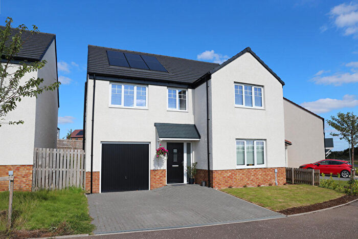 5 Bedroom Detached House For Sale In Dundee, DD3