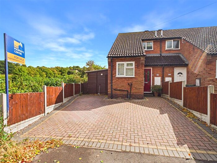 1 Bedroom Terraced House For Sale In Dove Close, Worcester, Worcestershire, WR4