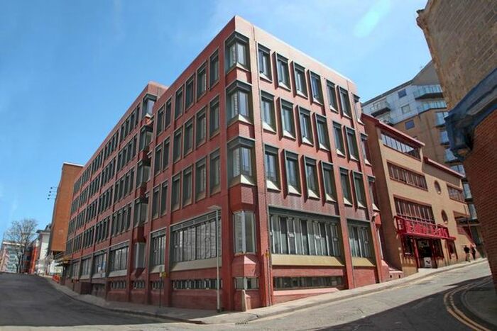 1 Bedroom Flat To Rent In Garrard House, Garrard Street, Reading, Berkshire, RG1