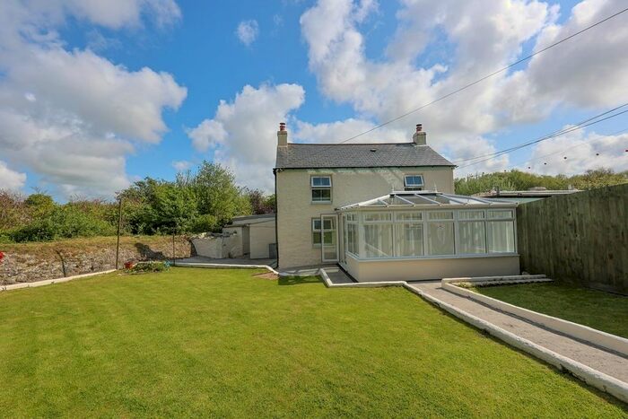 2 Bedroom Cottage For Sale In Woon Mill, Roche, St Austell, PL26