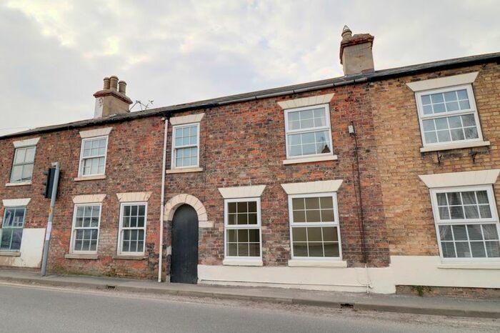 2 Bedroom Terraced House To Rent In Burnham Road, Epworth, Doncaster, DN9