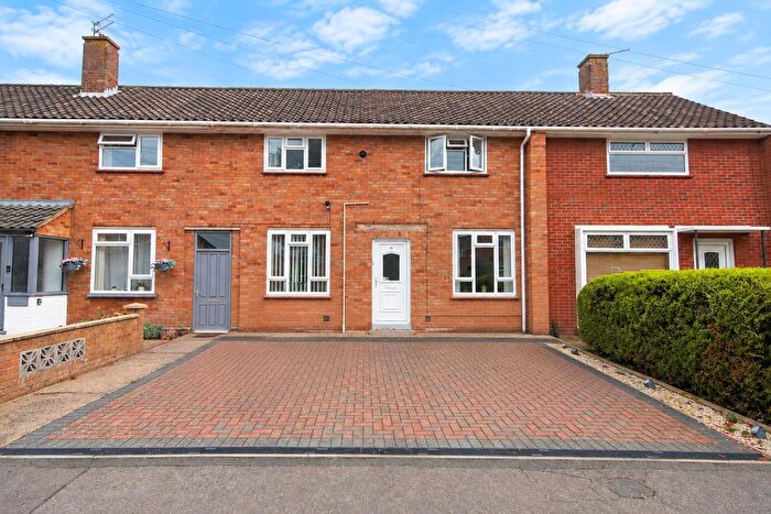 3 Bedroom Terraced House For Sale In Antingham Road, Norwich, NR7