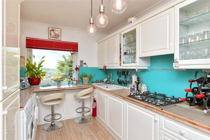 2 Bedroom Flat For Sale In Carden Hill, Hollingbury, Brighton, East Sussex, BN1
