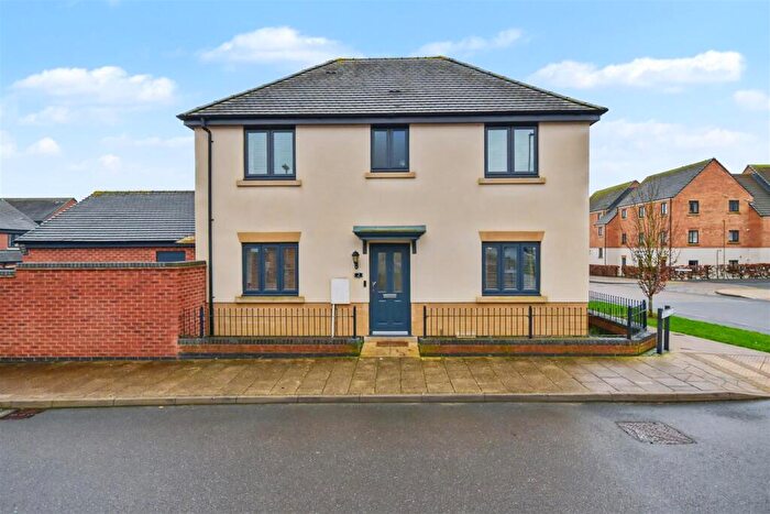 3 Bedroom Detached House For Sale In Troon Close, Corby, NN17