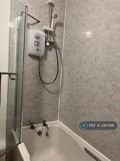 2 Bedroom Flat To Rent In Blandfield, Edinburgh, EH7