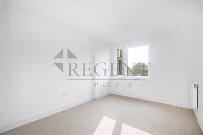 2 Bedroom Apartment To Rent In Fusion Apartments, Deptford, SE14