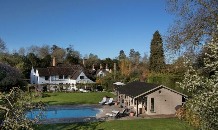 5 Bedroom Detached House For Sale In Horton-cum-Studley, Oxford, Oxfordshire, OX33