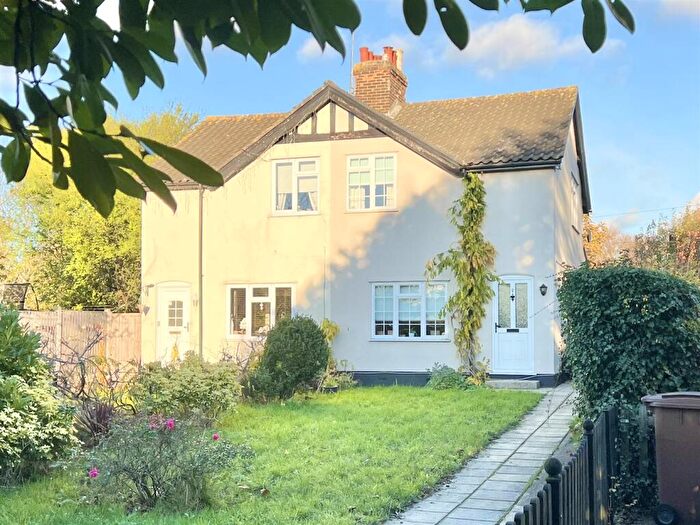 2 Bedroom Semi Detached House For Sale In Dukes Lane, Chelmsford, CM2