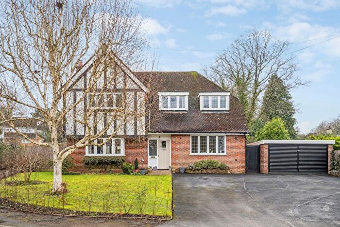 5 Bedroom Detached House For Sale In Dove Park, Chorleywood, WD3
