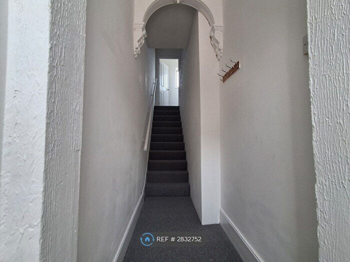 2 Bedroom Maisonette To Rent In Milward Road, Hastings, TN34
