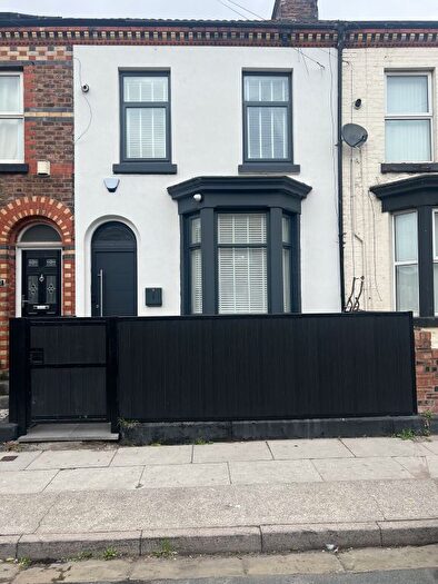 4 Bedroom Terraced House For Sale In Newark Street, Liverpool, L4